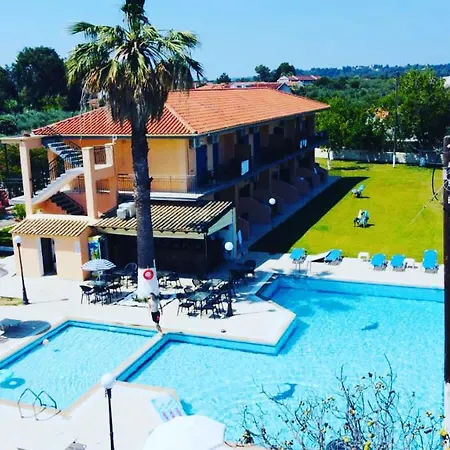 Lägenhet Banos And Swimming Pool Roda (Corfu)