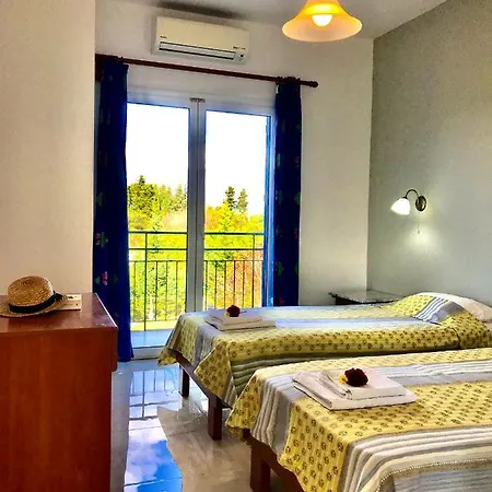 Banos And Swimming Pool דירה