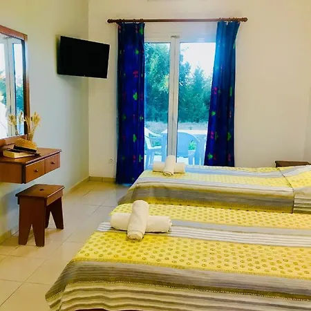 Apartment Banos And Swimming Pool