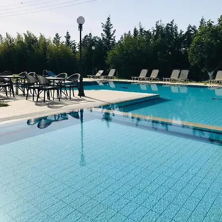 Apartment Banos And Swimming Pool Roda (Corfu)