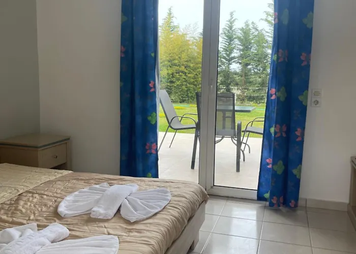 Banos And Swimming Pool