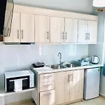 דירה Banos And Swimming Pool