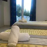 דירה Banos And Swimming Pool *