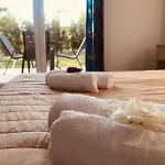 Banos And Swimming Pool * רודה