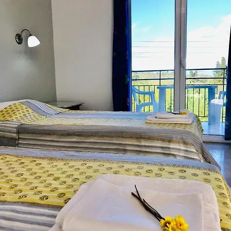 Banos And Swimming Pool Апартаменты